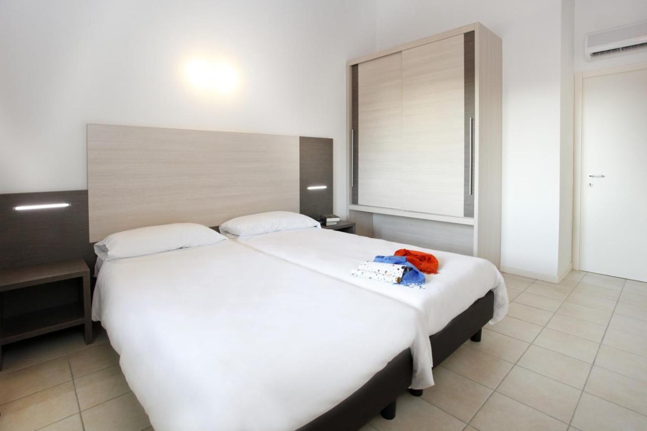 Residence Maroadi Torbole Sul Garda Buitenkant foto