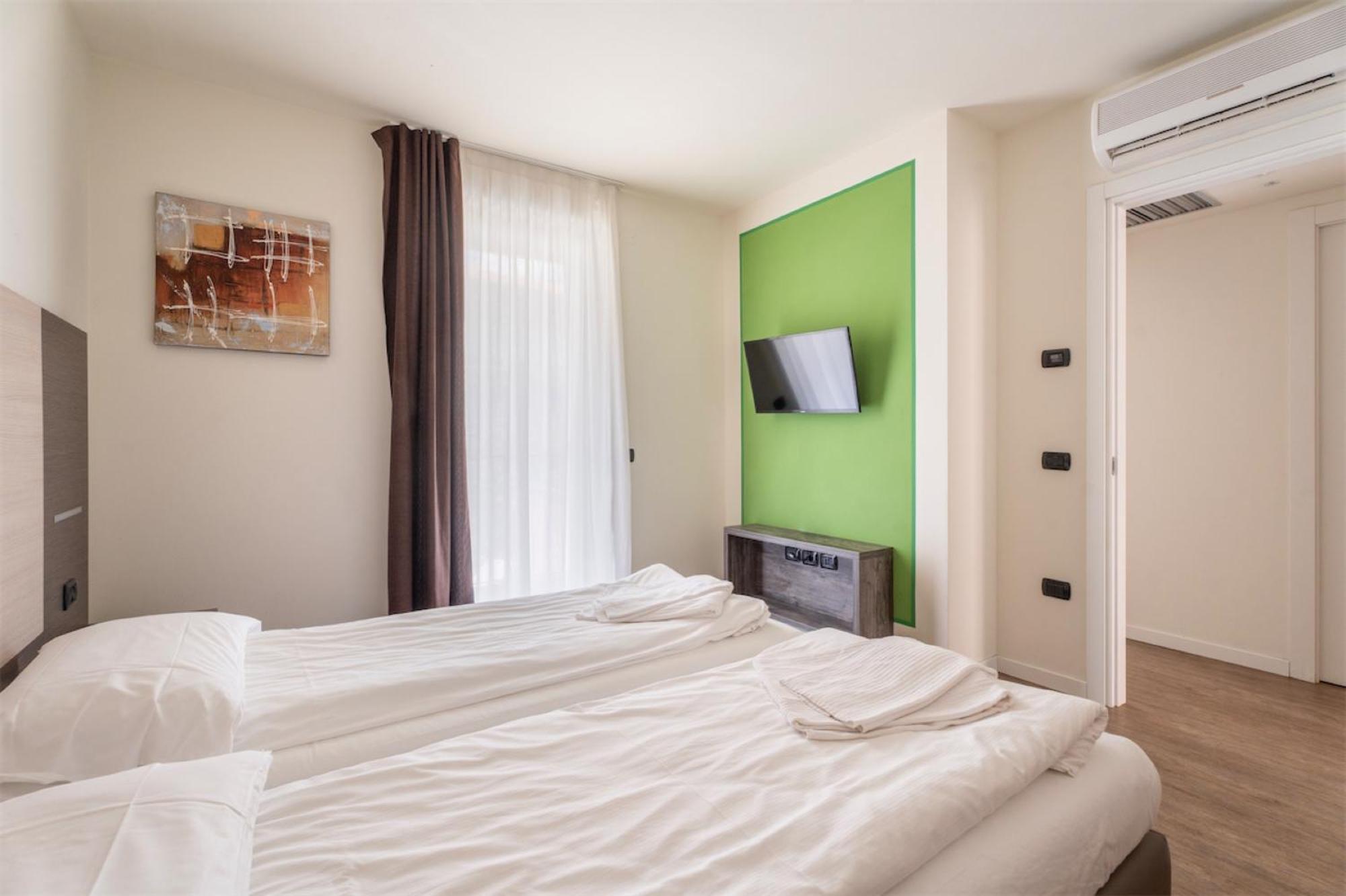 Residence Maroadi Torbole Sul Garda Buitenkant foto